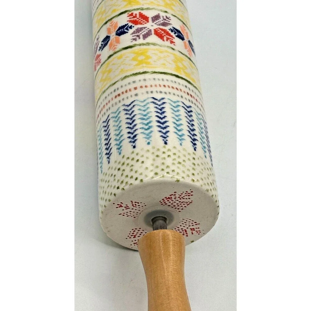 Anthropologie Rolling Pin POLAR GAZE Ceramic Winter Holiday Folk‎ Snowflake